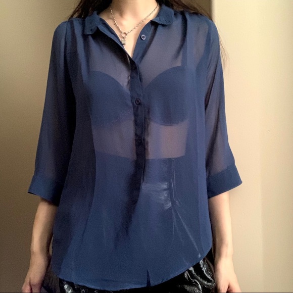 Costa Blanca Blouse - Picture 2 of 5